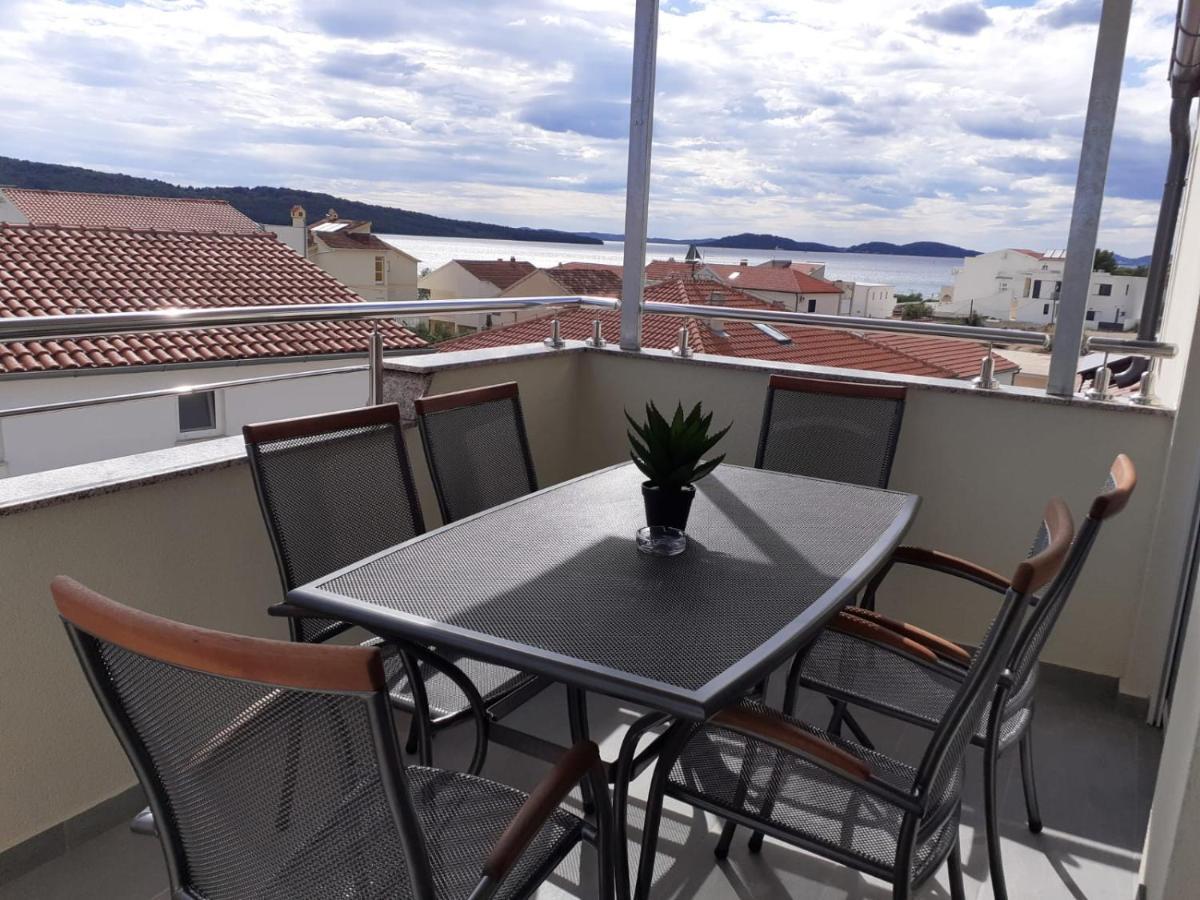 Apartmani Karla Zablaće Extérieur photo